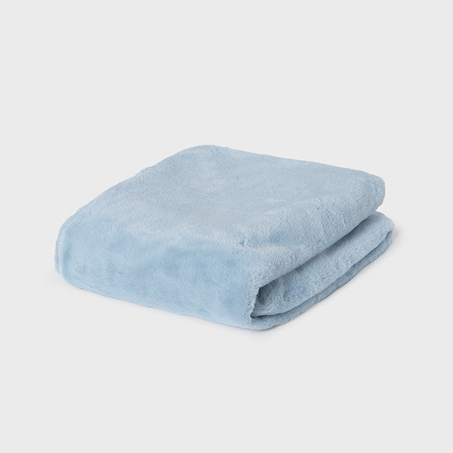 Manta Pompon I6 Cielo