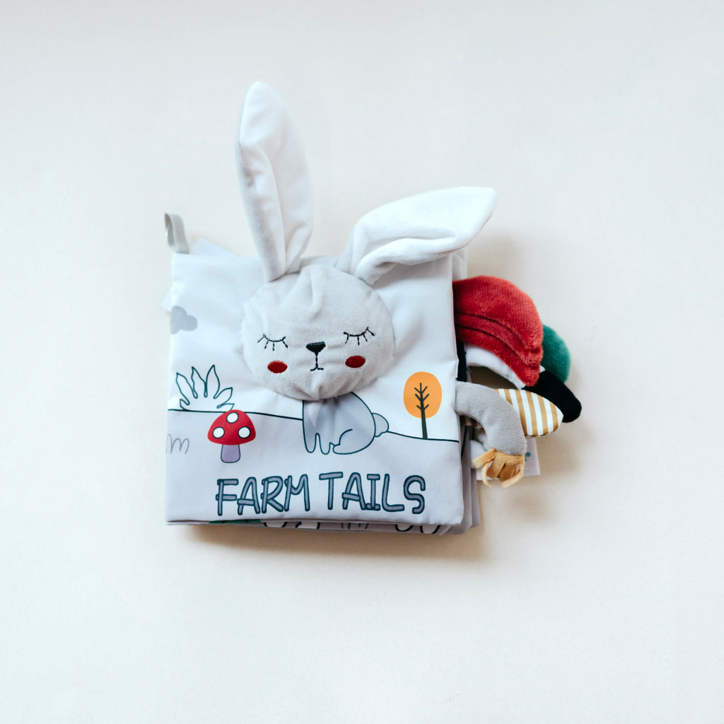 Libro Farm Tails