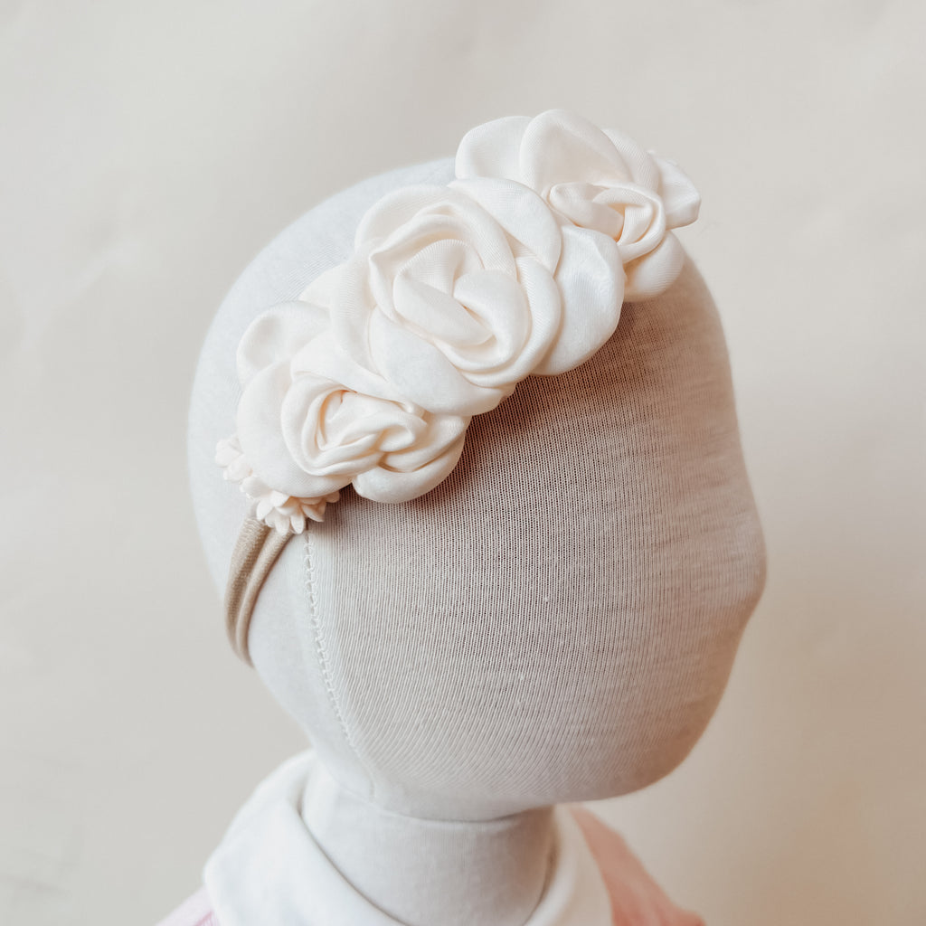 CR36 - Bandita Satin Ceremonia